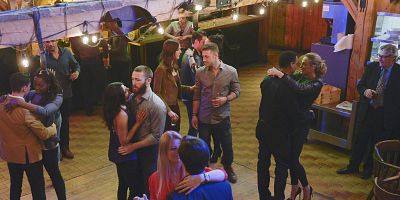 Poster der Serie Yes