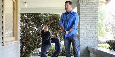 Poster der Serie Wölfe vor der Tür