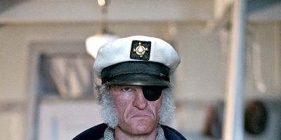 Poster der Serie The Wide Window: Part One