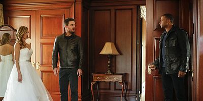 Poster der Serie Invasion!