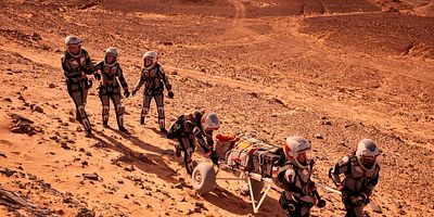 Poster der Serie Grounded