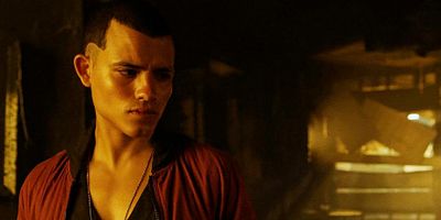 Poster der Serie Profit and Loss