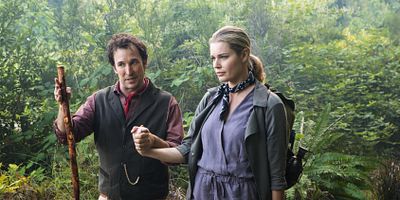 Poster der Serie And The Eternal Question