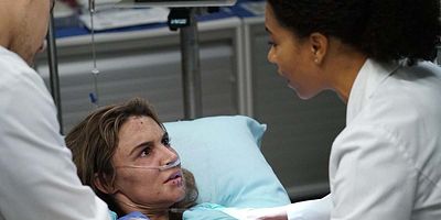 Poster der Serie Back Where You Belong