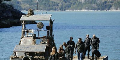 Poster der Serie A Lie Guarded