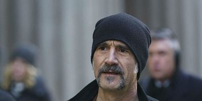 Poster der Serie Fake