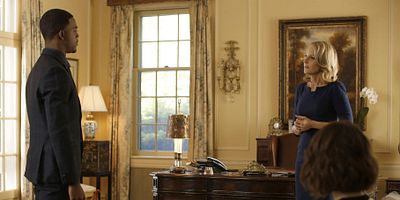 Poster der Serie Hour Five: Before the Storm