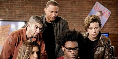 Poster der Serie Underneath