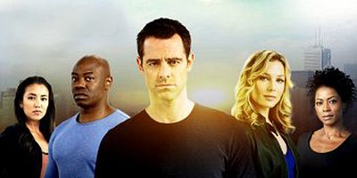 Poster der Serie How the Light Gets In