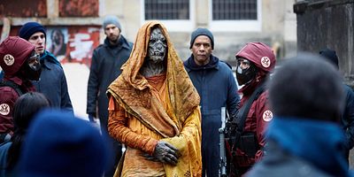 Poster der Serie The Lie of the Land