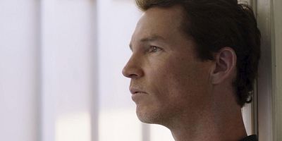 Poster der Serie Schwarzer Peter