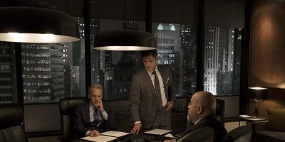 Poster der Serie No Feminism in the Champagne Room