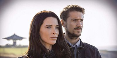 Poster der Serie Bread And Circuses