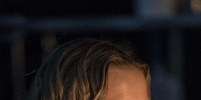 Poster der Serie Cradles and Grave