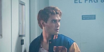 Poster der Serie Chapter Fourteen: A Kiss Before Dying