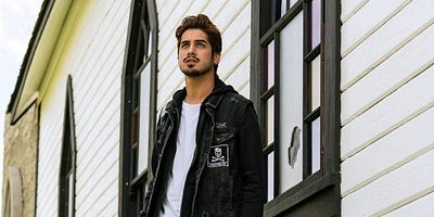 Poster der Serie We Need to Talk About Abigail