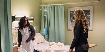 Poster der Serie Wayward Sisters