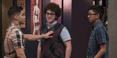 Poster der Serie Cash Rules Everything Around Me