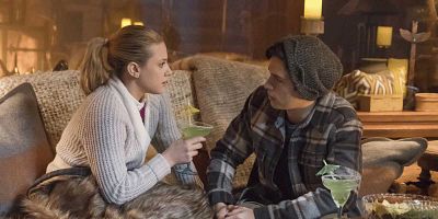 Poster der Serie Chapter Twenty-Seven: The Hills Have Eyes