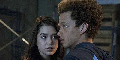 Poster der Serie We've Got All Our Junk