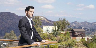 Poster der Serie Quintessential Deckerstar