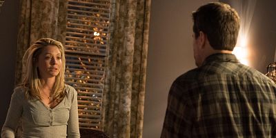 Poster der Serie Two Sparrows in a Hurricane