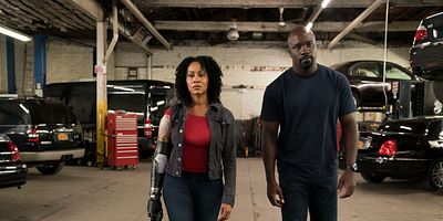 Poster der Serie On And On