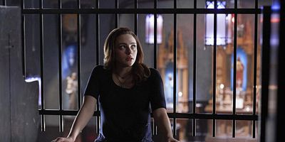 Poster der Serie There in the Disappearing Light