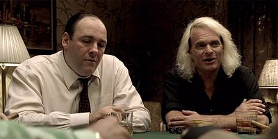 Poster der Serie All Happy Families...