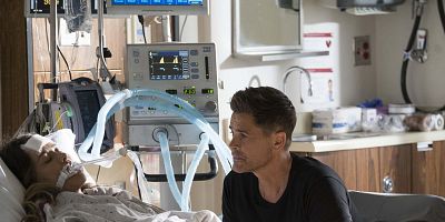 Poster der Serie As Night Comes and I’m Breathing