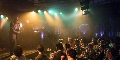 Poster der Serie Lines Crossed