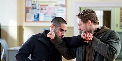 Poster der Serie War Without End