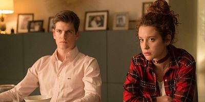 Poster der Serie Liebe macht süchtig