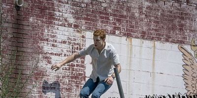 Poster der Serie Weiße Westen