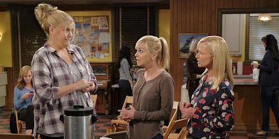 Poster der Serie Cottage Cheese and a Weird Buzz