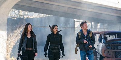 Poster der Serie Gottverdammte Apokalypse