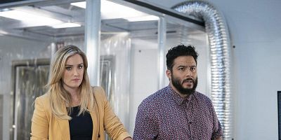 Poster der Serie Isolation