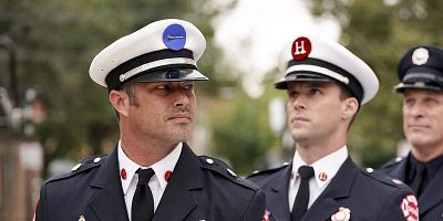 Poster der Serie Letzte Ehre