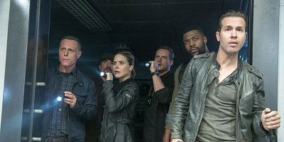 Poster der Serie You Never Know Who's Who