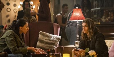 Poster der Serie Unter Beschuss