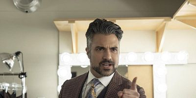 Poster der Serie Witch Perfect