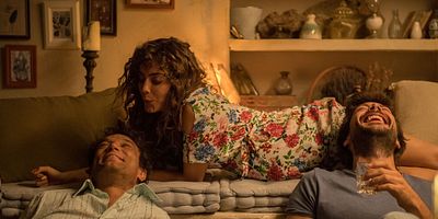 Poster der Serie Mit neuer Kraft