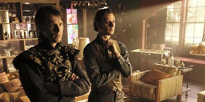 Poster der Serie Escape From The Happy Place