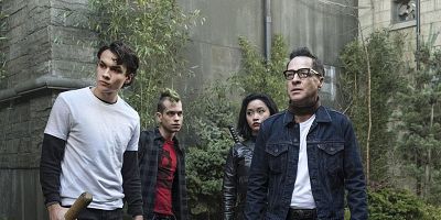 Poster der Serie Rise Above