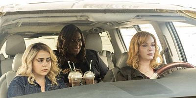 Poster der Serie I'd Rather Be Crafting