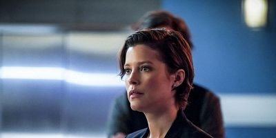 Poster der Serie King Shark vs. Gorilla Grodd