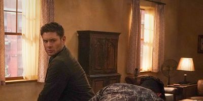 Poster der Serie Ouroboros