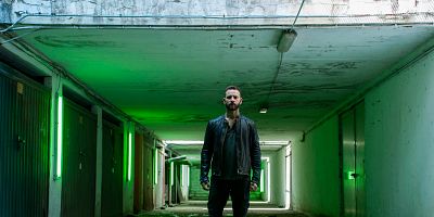 Poster der Serie È guerra