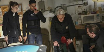 Poster der Serie Hohe Einsätze