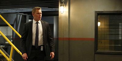 Poster der Serie Anna McMahon (Nr. 60)